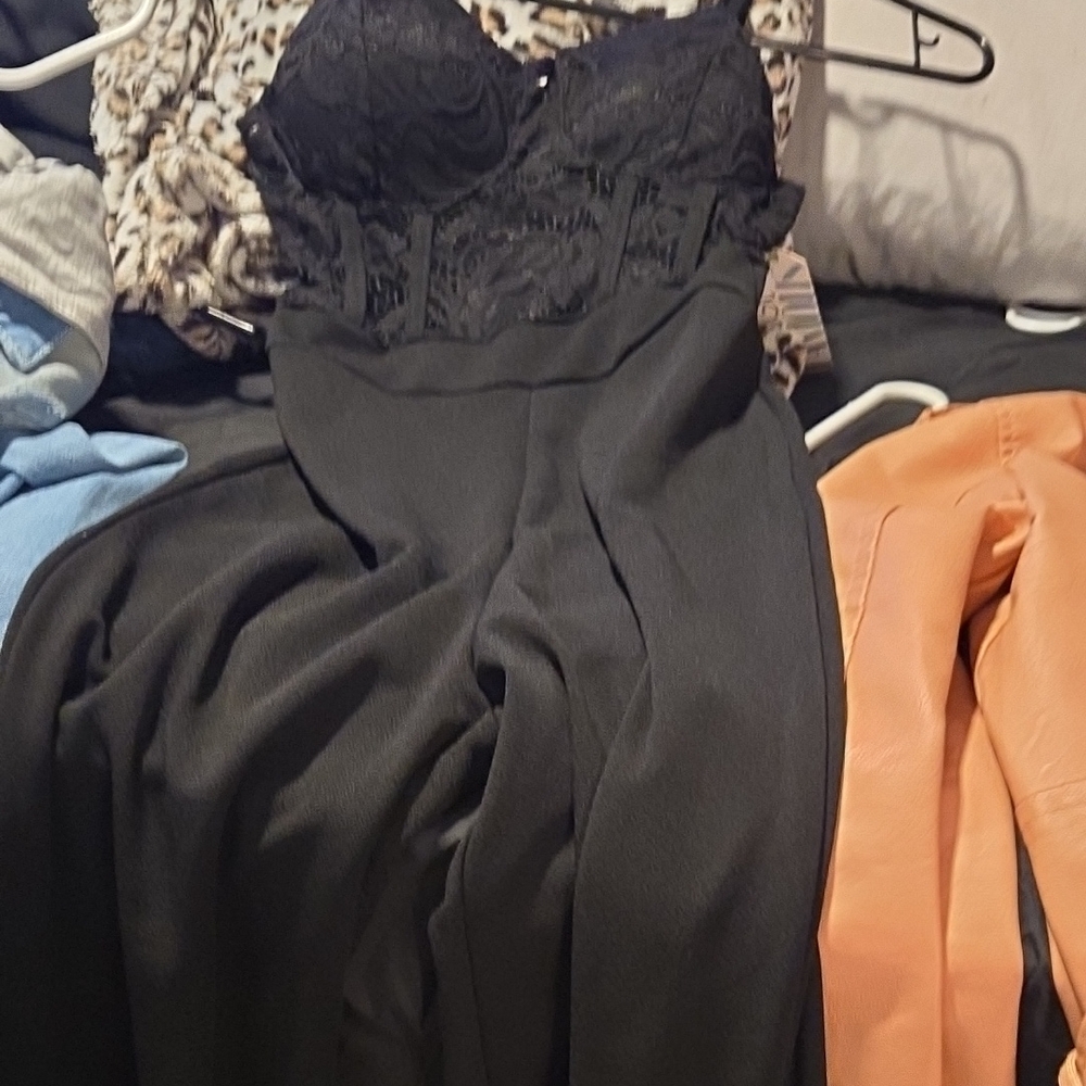 Elegant Black Lace Bodice Dress